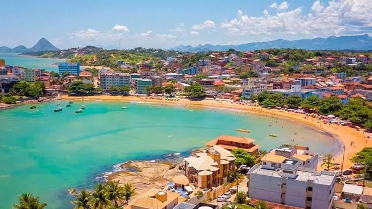 Guia Absoluto das Praias do ES: O Roteiro Definitivo do Litoral Capixaba